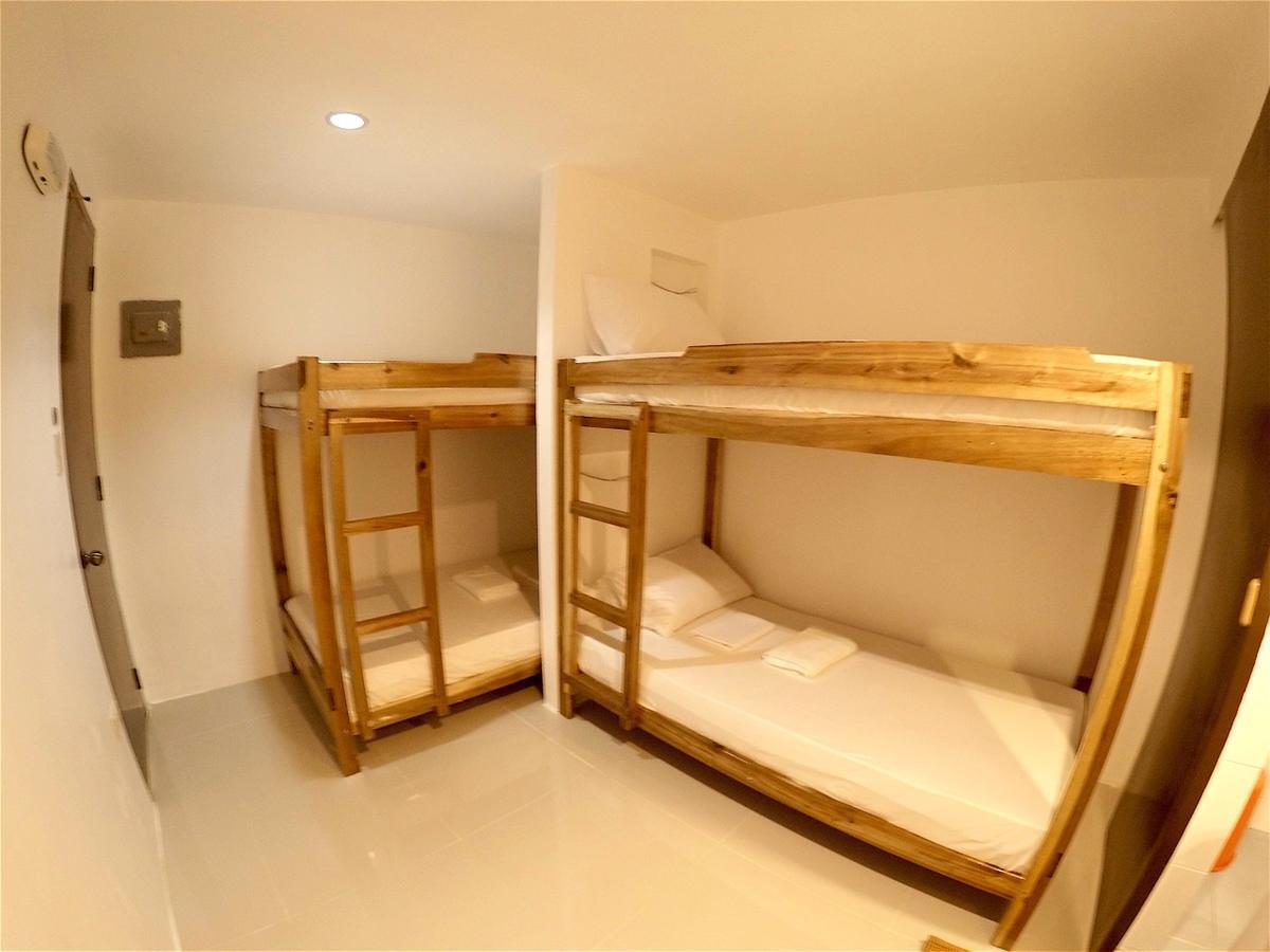 Pawikan Hostel El Nido Buitenkant foto